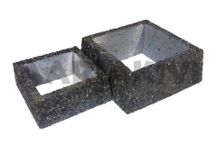 Квадратная ваза из мытого бетонаa, 300x300x120 ja 400x400x160, с пёстро-чёрным щебнем (Р101)