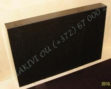 Hauakivi [054-1-10]  90x60x10cm, Poleeritud Poleeritud Poleeritud, must graniit